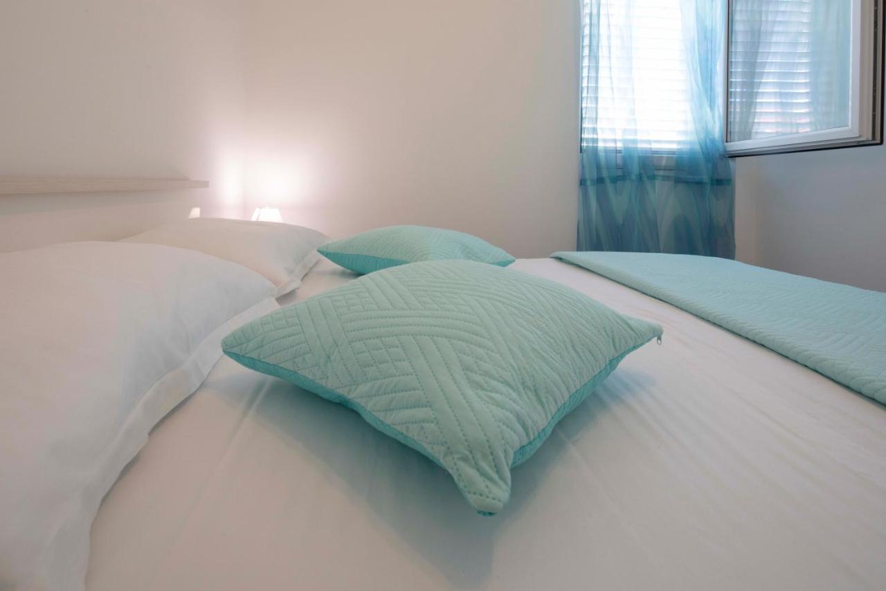 Apartment Fragola Makarska Kültér fotó