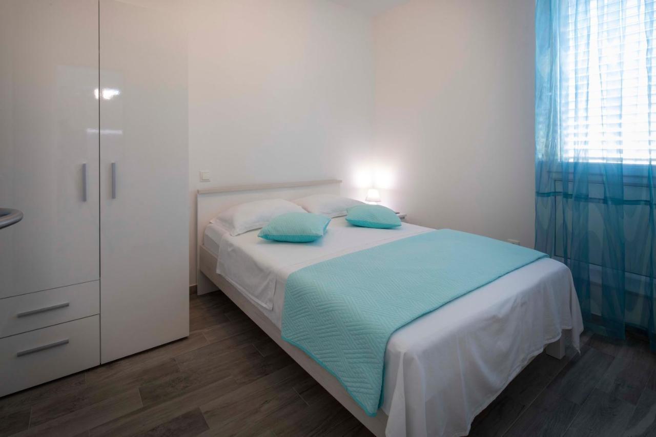 Apartment Fragola Makarska Kültér fotó
